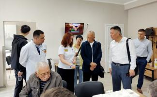 Китайская делегация посетила Витебский областной клинический центр медицинской реабилитации для инвалидов и ветеранов боевых действий